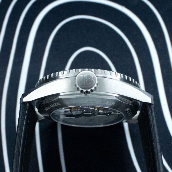 Blancpain Fifty Fathoms 5000-1210-NAGA